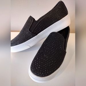 Skechers sneakers - slip on studded